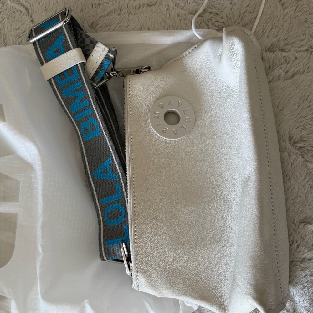 Bimba Y Lola Stylish White Crossbody Bag